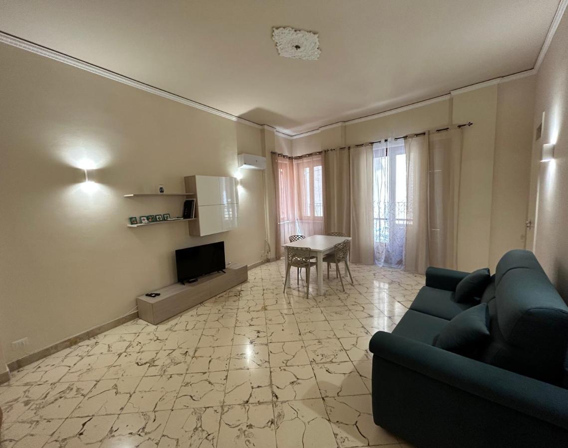 Ruggero 98 Apartment เชฟาลู ภายนอก รูปภาพ